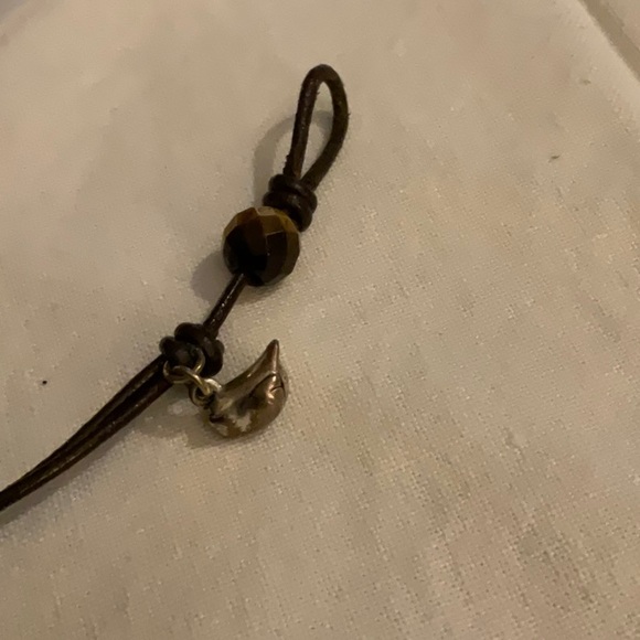 Tree of Life bracelet with beautiful silver bird as. Surprise! Perfect leather. - Picture 4 of 4